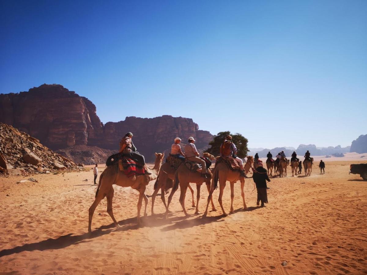 Star Walk Camp & Tours Hotel Wadi Rum Exterior photo